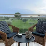 Feels Like Juan Flore - Air-conditioned Furnished With Terrace & Parking Апартаменти Антіб