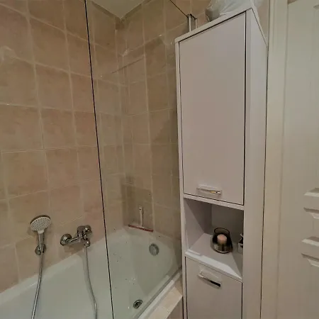 Daire Feels Like Juan Flore - Air-conditioned Furnished With Terrace & Parking Antibes